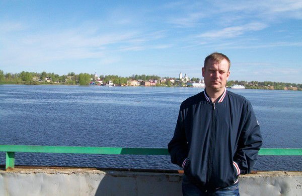 Михаил Степанов