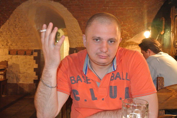 Дмитрий Каляканов