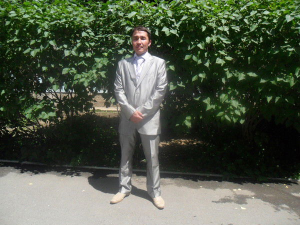 Назаров Бекзат