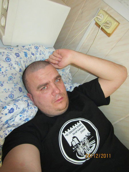 Игорь Николаев