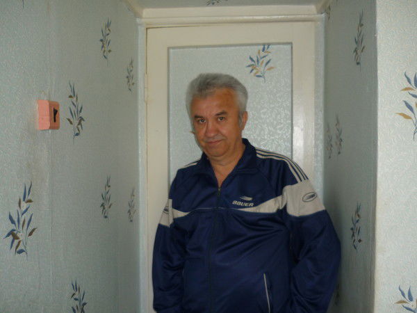 Александр Иванютин