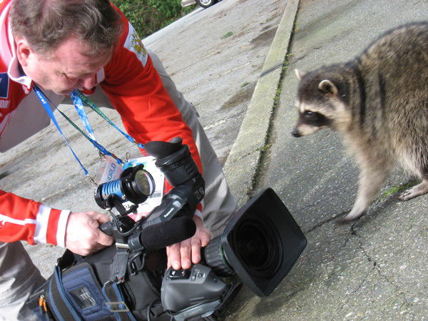 Борис Леонов