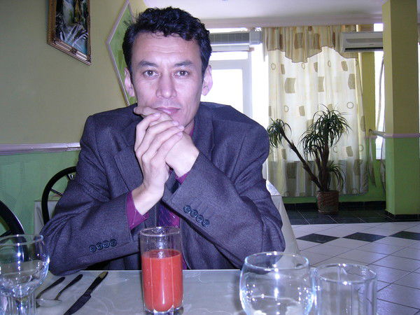 Алибек Касымов