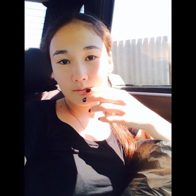 Алина Нидеева