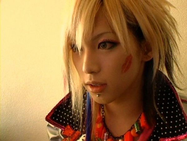 Такеру *********