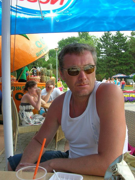 Олег Артёменко