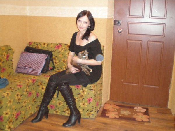 Тоня Романова