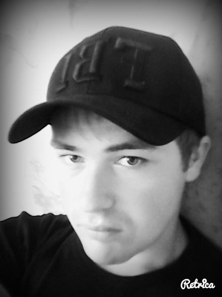 Иван Лекомцев