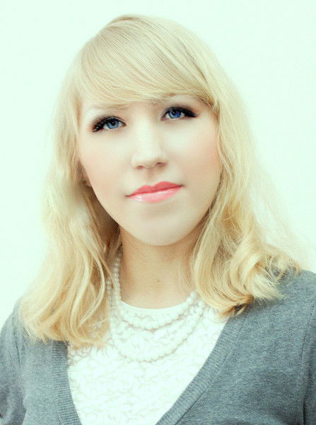 Елена Вострова