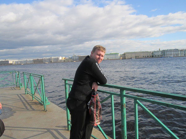 Костя Сафронов