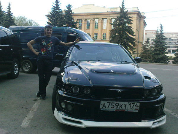 Антон Мамыков