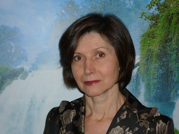 Лариса Цыкова