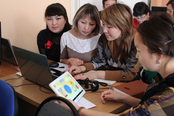 Арай Жомартова