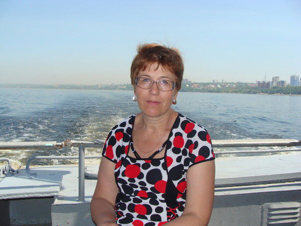 Светлана Непомнящая