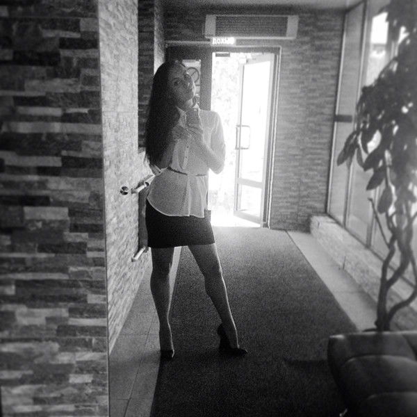 Юлия Нешина