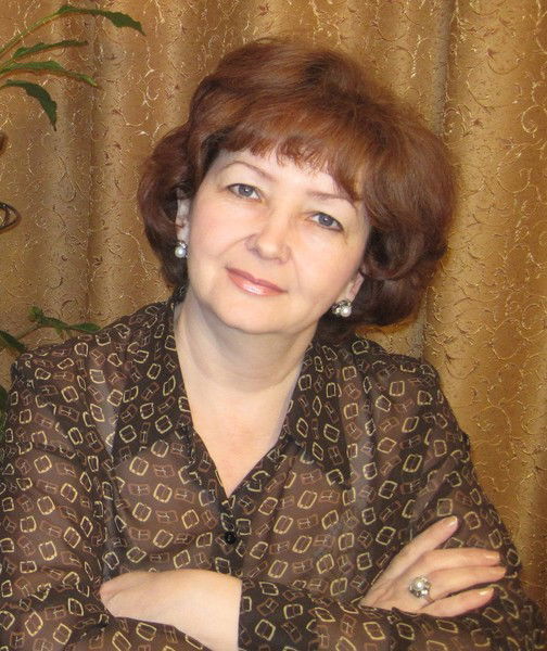 Светлана Санарова