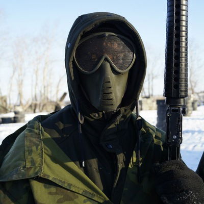 Евгений Петров