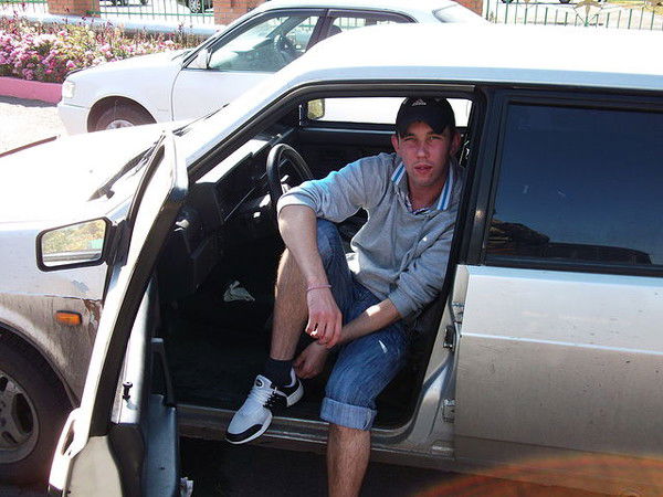 Антон Хлебников