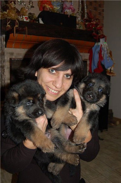 Анна Акатова