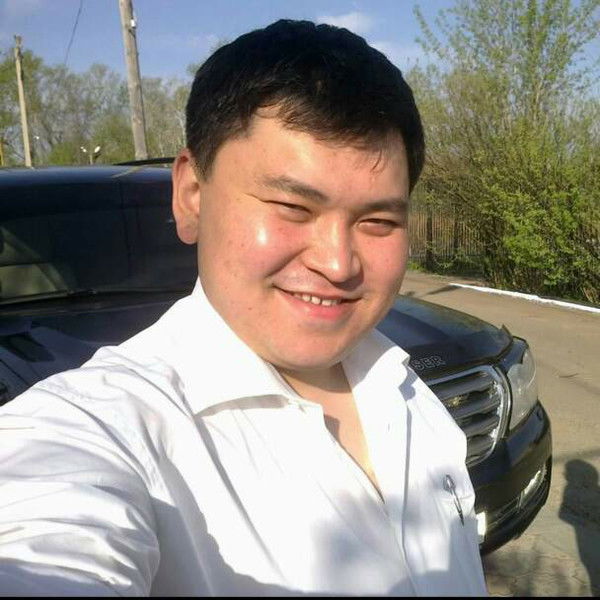 Алибек Садвакасов