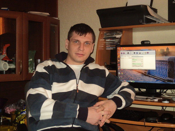 Андрей Макаров