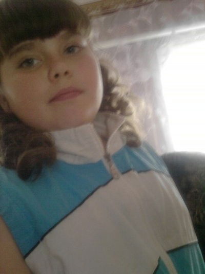 Ксюша Чернышова