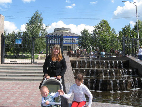 Юлия Заостровских