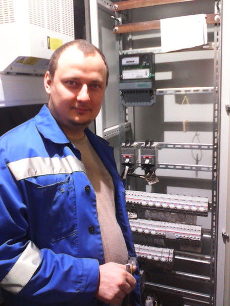 Виктор Белоусов