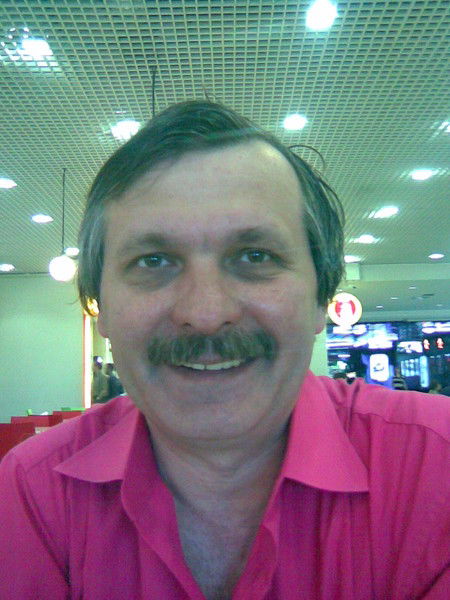 Геннадий Константинов