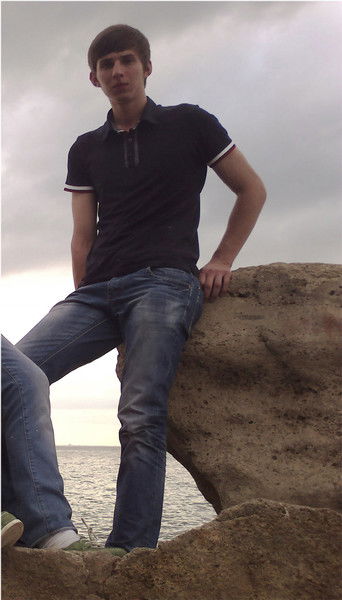 Анатолий Карабутов