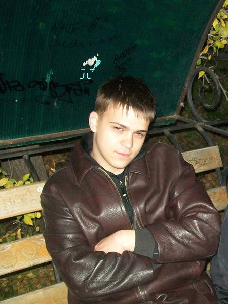 Денис Харламов