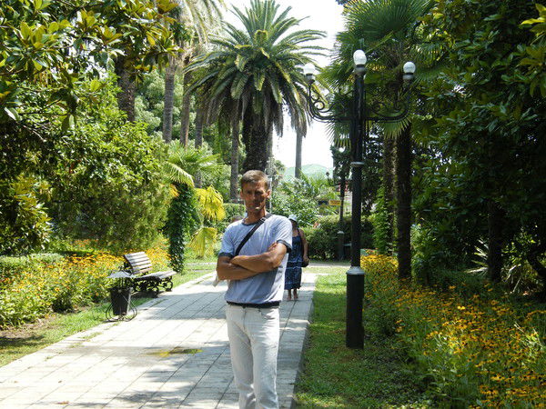 Анатолий ====