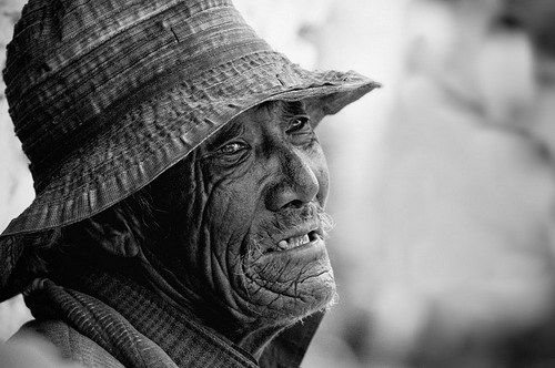 Александр Емельянов