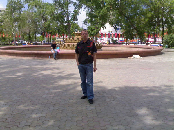 Александр Устинов