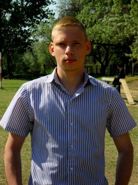 Денис Коблов