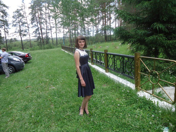 Евгения Азиханова