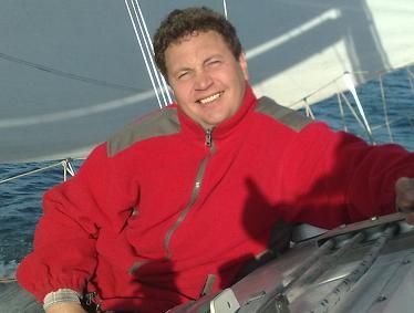 Андрей Ларионов