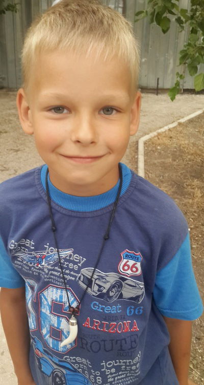 Максим Найденов