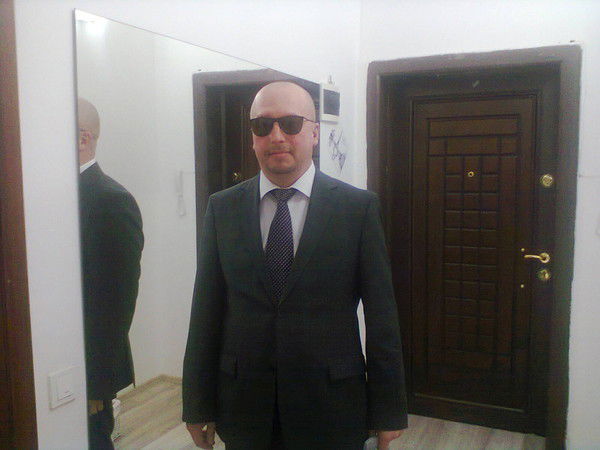 Игорь Жаров