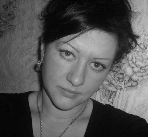 Лена Абакумова