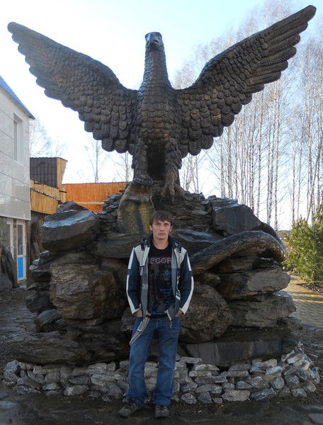 Александр Веснин