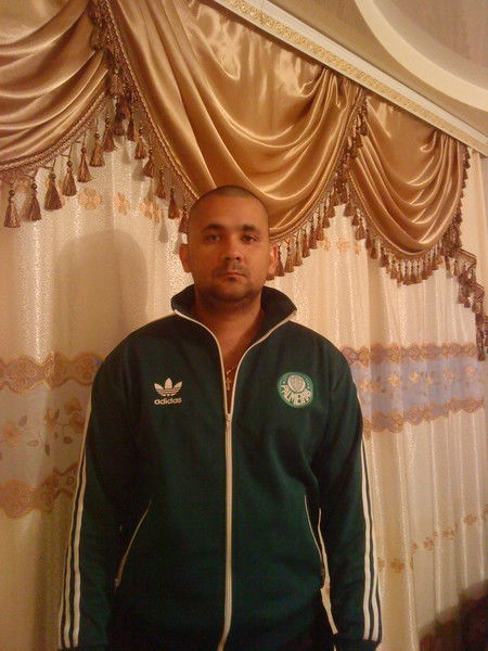 Олег Коршунов