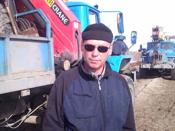 Олег Астраханцев