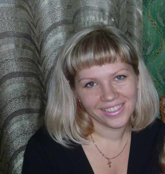 Анна Пахряева