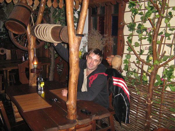 Влад Литвяк