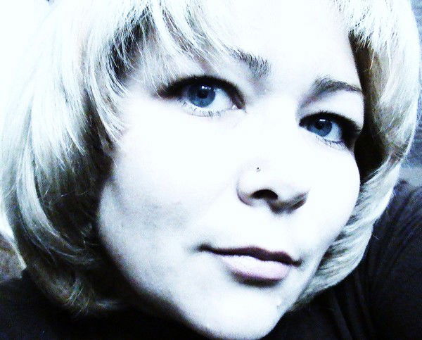 Елена Елена