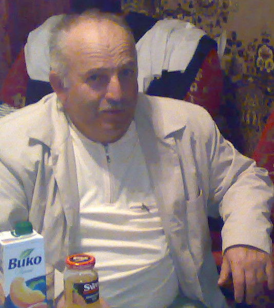 Ахмед Везиров