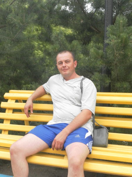 Александр Пивоваров