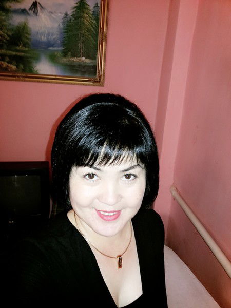 Дина Абдразакова