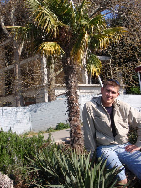 Неизвестно Неизвестно